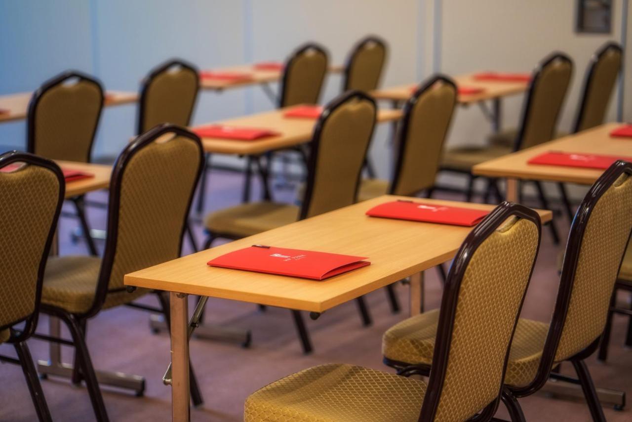 Hotel Hp Park Όλστυν Εξωτερικό φωτογραφία